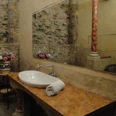Palazzo Ronchelli Couette-café 3*