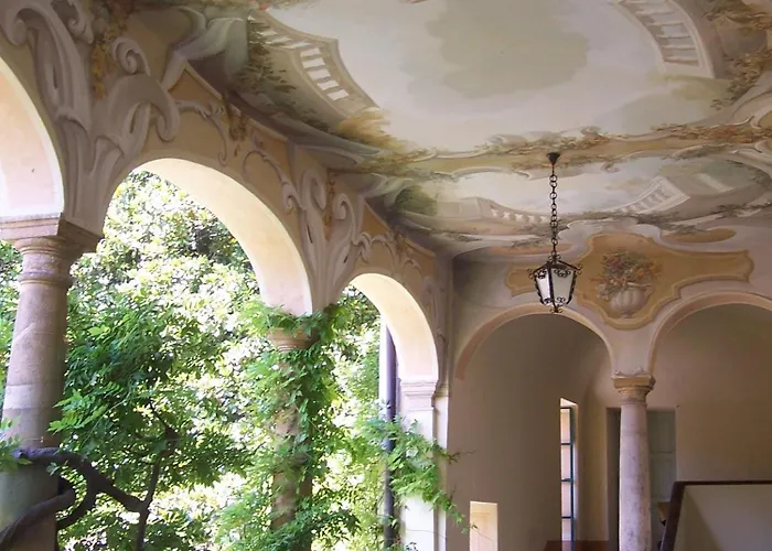 Palazzo Ronchelli 3* Brinzio