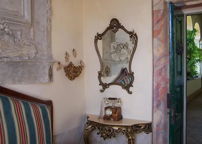 Palazzo Ronchelli 3* Brinzio